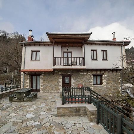 Ξενώνας Πατρικό Neraïdochóri Exteriér fotografie