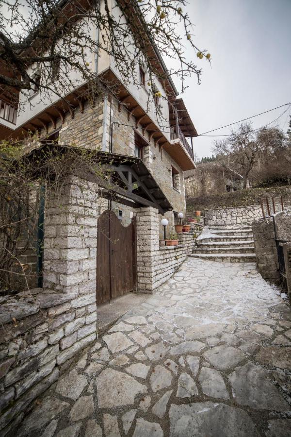 Ξενώνας Πατρικό Neraïdochóri Exteriér fotografie