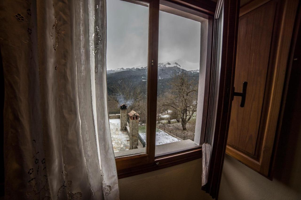 Ξενώνας Πατρικό Neraïdochóri Exteriér fotografie